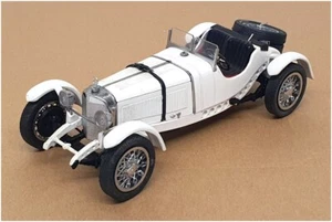 Danbury Mint 1/24 Scale D1931W - 1931 Mercedes Benz SSKL - White - Picture 1 of 5