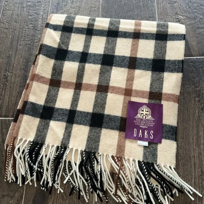 BUFANDA DAKS de Londres 100% Lana Celebración 90 Cumpleaños Reina Isabel II 100% Lana Foto 1 de 2
