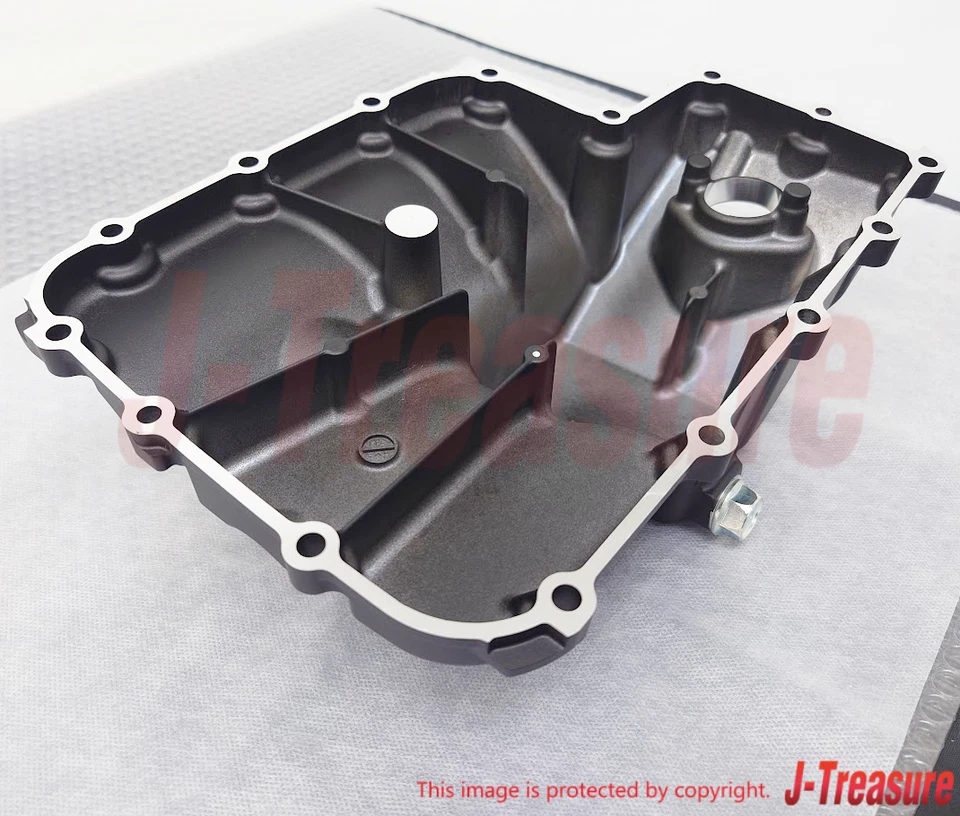 YAMAHA MT09 2018-2020 Genuine Strainer Cover Assy B56-13400-10-00 OEM - Image 1 of 4