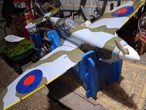 BLACK HORSE Spitfire with OS 52 four stroke engine - Picture 1 of 8