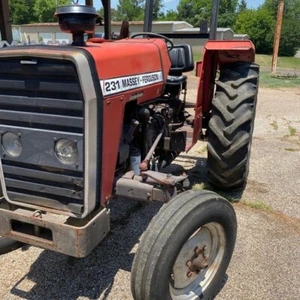 Massey Ferguson 231 Tractor - Picture 1 of 6