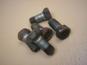 Rad Pferd C-105 C-81 C-101 B-80 B-100 Traktor Radschrauben hinten (5) - 1004 - Bild 1 von 2