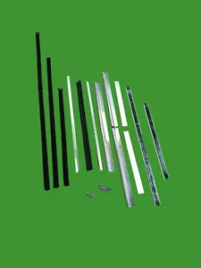 SERIES 2 2A 3 GLAZING AND CHANNEL KIT FRONT DOOR TOP LH OR RH FOR LAND ROVER - Picture 1 of 12