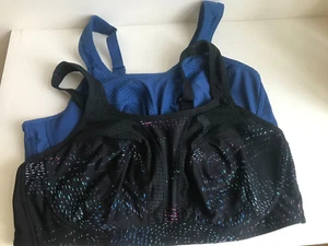 M&S GOODMOVE 2 PACK ULTIMATE SUPPORT BLUE/BLACK NON-WIRED SPORTS BRAS RRP £30 - Picture 1 of 2