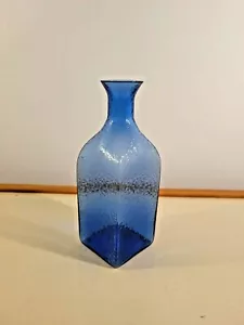 Jarrón Botella Decorativo Azul Tintado Vidrio Texturizado Cuadrado 7" Alto - Imagen 1 de 9