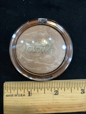 Avon Glow Marbleized Bronzer Natural Glow A201 New With Box Free Shipping - Image 1 of 4