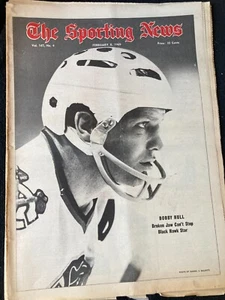 SPorting News 1969 Chicago Blackhawks BOBBY HULL - Picture 1 of 3