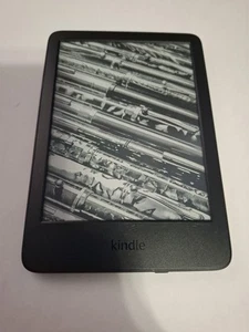 Amazon Kindle 11th Gen 16GB C2V2L3 6" - BLACK With Dark Mode READ DESCRIPTION - Imagen 1 de 6