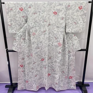 Kimono japonés vintage Komon seda gris claro con patrón floral forrado - Imagen 1 de 9