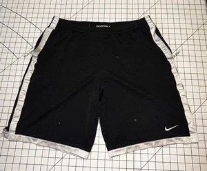 Nike pantaloncino basket uomo M bianco e nero con coulisse ricamato swoosh - Foto 1 di 11