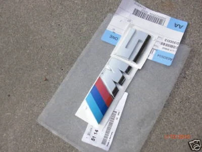BMW M5 E60 E39 E61 2000-2010 MALETERO LOGOTIPO EMBLEMA INSIGNIA ORIGINAL Original💯 Foto 1 de 2