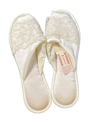 Винтажные кремовые тапочки 60-х Madyes House Bride большой размер 8-9 новые с ценниками неправильной формы - Изображение 1 из 4