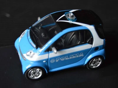 SMART City Polizia Police italienne PRESSE 1:43 no Odeon-Norev-Eligor-Solido... - Photo 1/4