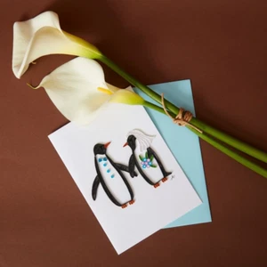 Tarjeta de felicitación de boda de pingüino de papel acolchado - Imagen 1 de 4
