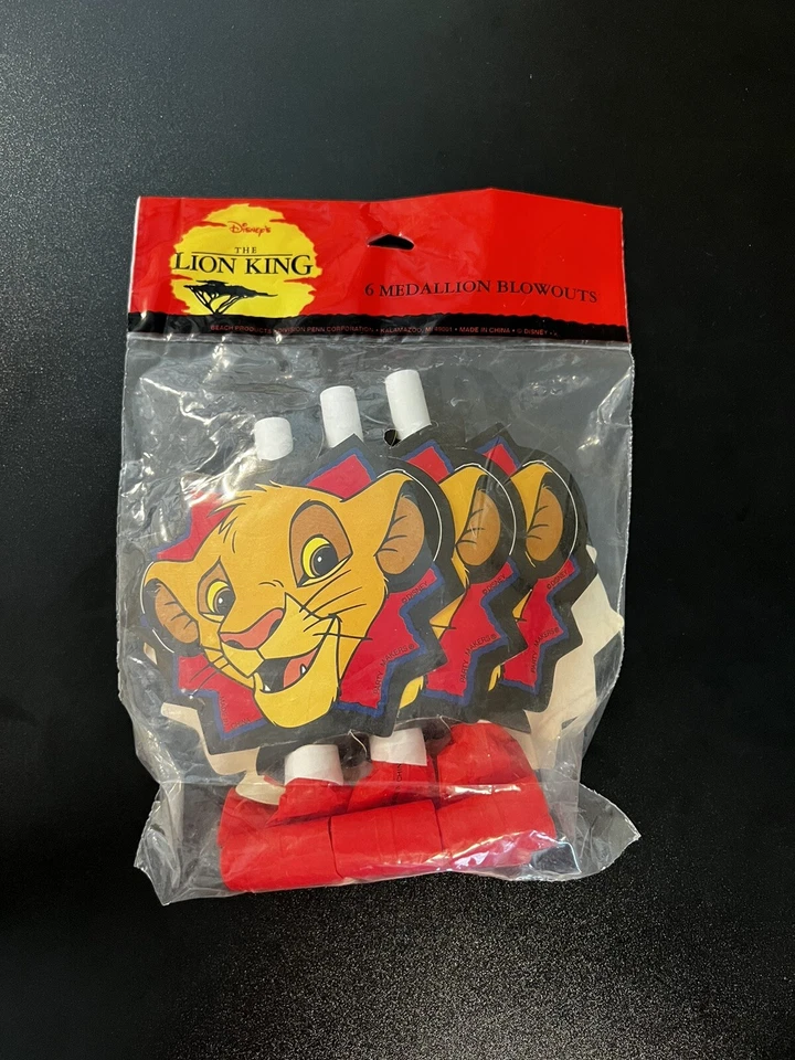 Vintage The Lion King Medallion Blowouts Party Celebration Birthday Sealed - Image 1 of 1
