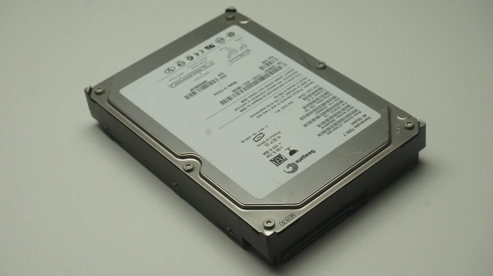 SEAGATE HP 40GB SATA HDD ST340014AS 9W2015-133, 100356801, 8.12, 2M327 100331804 - Image 1 of 1