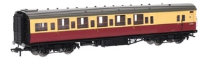 R4346A Hornby OO Gauge BR Maunsell 6 Compartment Brake Coach (Pre-Owned) - Picture 1 of 1
