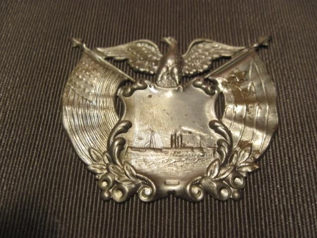 西班牙-美国战争 * 记住缅因州 * 钢质徽章牌匾 * 原装 — 第 1/1 张图片