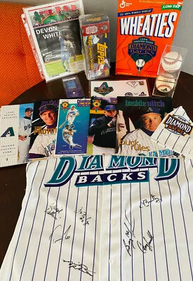 ARIZONA DIAMONDBACKS 1998 Inaugural Season Memorabilia LOT *Signed JERSEY Topps  - Image 1 of 4