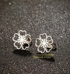 Silberfarbene Sakura-Blumenohrringe aus Edelstahl Geschenk für Damen - Bild 1 von 3