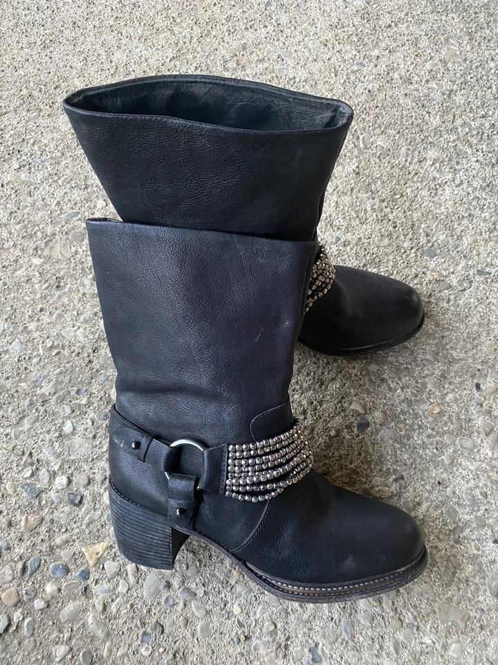 VERA WANG LAVENDER NATASHA LEATHER ANKLE JEWELED HEELED BOOTS BLACK 9.5 M EU  41 - Image 1 of 4