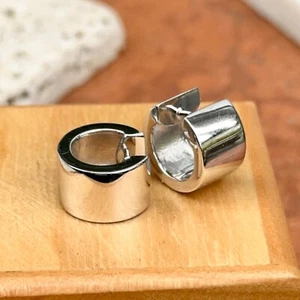 Sterling Silver Flat Round Hinged Small Huggie Hoop Earrings NEW 13.5mm Wide - Picture 1 of 7