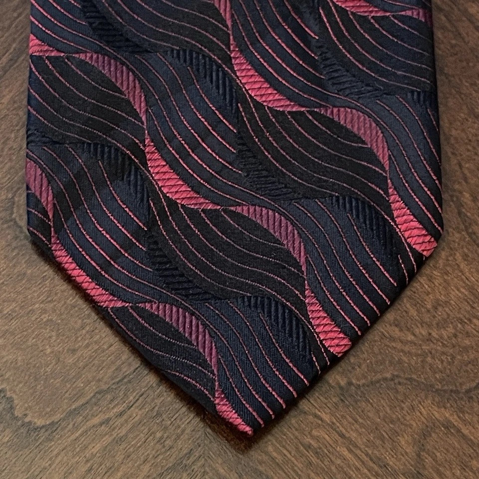 Concepts By Claiborne красный черный ручной работы 100% шелк мужской галстук сделано в Китае - Изображение 1 из 4