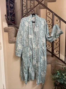 World Market Como Nuevo/Crema OS Floral Kimono Bata Cinturón Boho Spa Vacaciones Usado en Excelente Condición - Imagen 1 de 7