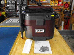 Shark Messmaster Model UV105 Corded Vacuum with manual, excellent condition. - Picture 1 of 7