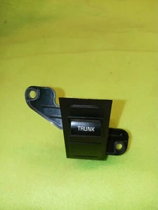 93 94 95 96 97 98 99 BUICK LESABRE TRUNK RELEASE (may fit others) - Picture 1 of 2