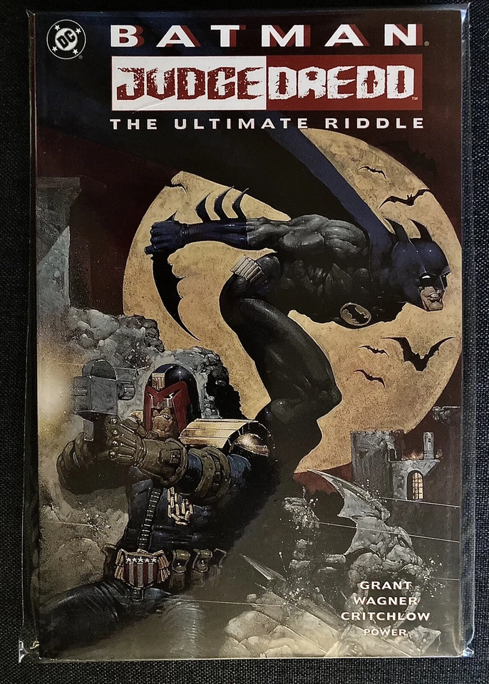 Batman/Judge Dredd: The Ultimate Riddle (DC Comics September 1995)