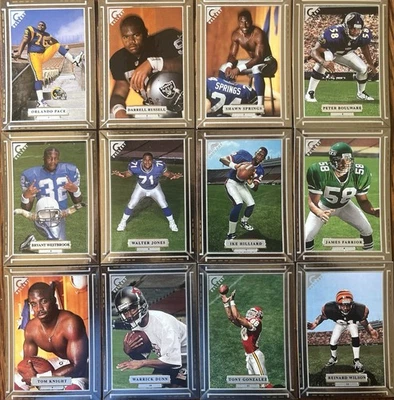 1997 Topps Gallery Football Partial Set 121 Of 135 Loaded With Rookies/ HOF - Image 1 of 4