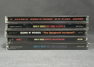 Guns & Roses 5 CD Lot Use Your Illusion 1 2 Spaghetti Incident Appetite GnR Lies - Imagem 1 de 4