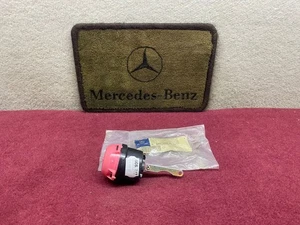 Mercedes Benz Actuator Vacuum Element A0008004075 NOS - Picture 1 of 10