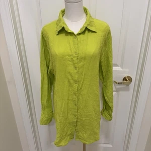 Neu mit Etikett Pretty Little Things limettengrüne leichte Langarm-Tunika mit Kragen - Bild 1 von 6