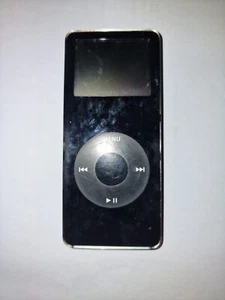 Apple iPod Nano 1a Generazione NERO 2GB Modello A1137 iTunes Lettore Musicale MP3 - Foto 1 di 6