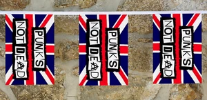 Punks Not Dead Flag Wimpelkette - 6m mit 20 Fahnen - Bild 1 von 3