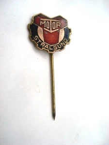 DDR Abzeichen Nadel BSG Motor Stralsund emailliert - Picture 1 of 2