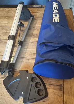 Meade Telescope DS-2000 Edmund Astroscan II Metal Tripod,Accessory Tray and Case - Image 1 of 4