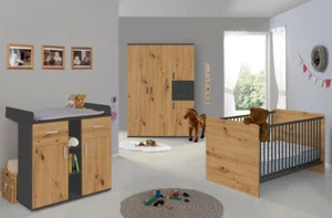 BMG Möbel Kinderzimmer Set Elli Kleiderschrank Wickelkommode Babybett in Artisan - Bild 1 von 3