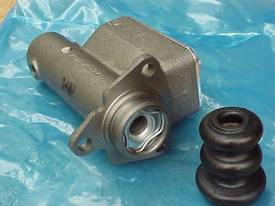 1931 32 33 34 35 36 Plymouth Dodge DeSoto Chrysler NORS MoPar MASTER CYLINDER - Image 1 of 3