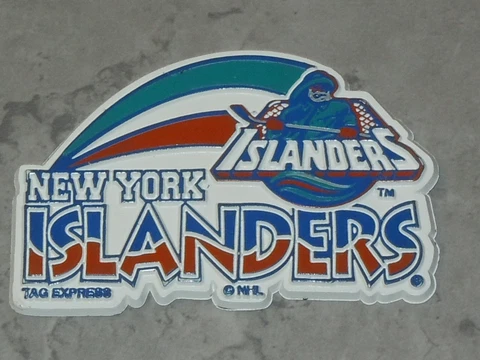 NEW YORK ISLANDERS RARE Vintage NHL RUBBER Hockey FRIDGE MAGNET Standings Board Cover
