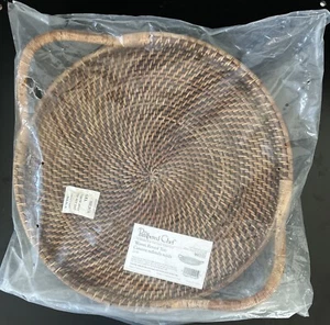Pampered Chef 2145 Woven Selections Large Round Serving Tray With Handles 17" - Picture 1 of 4