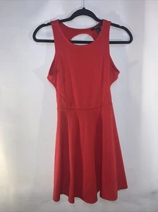 Forever 21 Women’s Swing Dress Open Back Solid Red Color Fit Flare Size S #514. - Picture 1 of 9