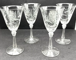 Fostoria Cynthia Clear Etched Blown 8-oz Glass Wine Glasses 1938-1965 set of 4 - Picture 1 of 10