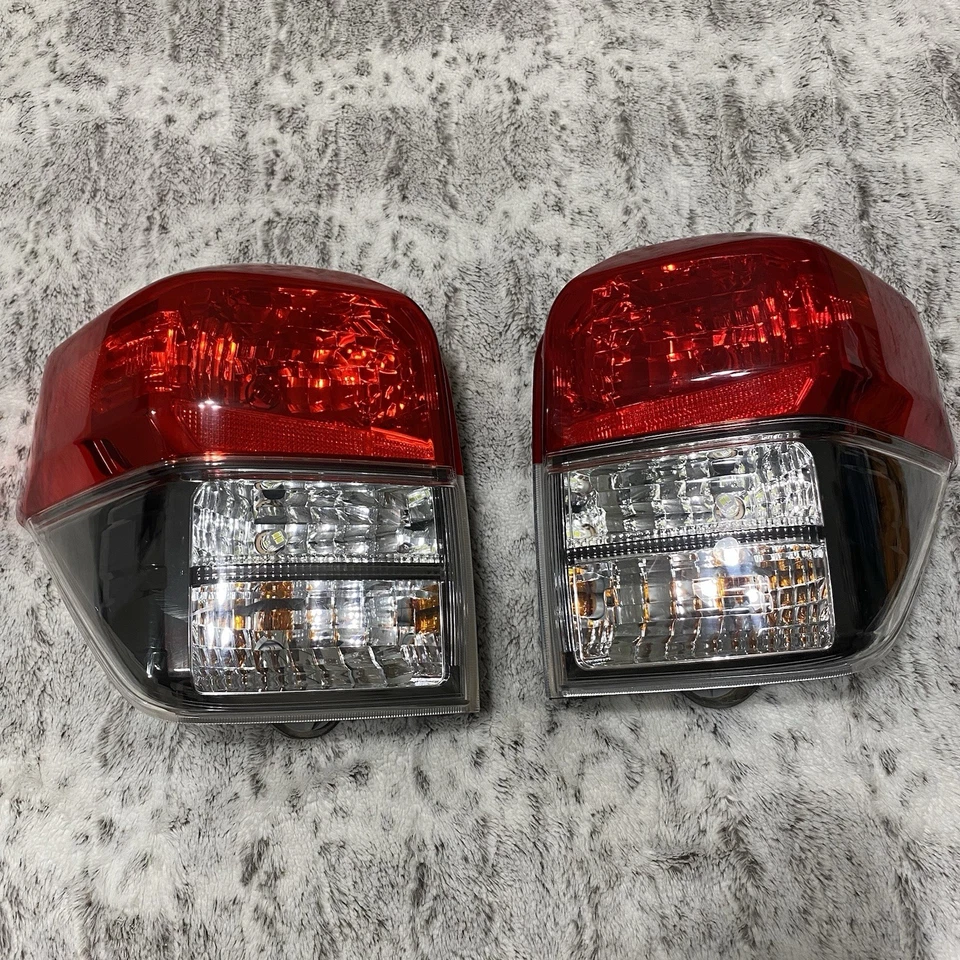 Luces traseras halógenas izquierda/derecha Toyota 4Runner OEM 2010-2013 leer descripción Foto 1 de 4