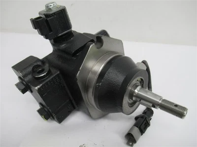 John Deere AT468551, accionamiento por ventilador hidráulico - patinadores 640L-II / ensambladores 643L/843L Foto 1 de 4