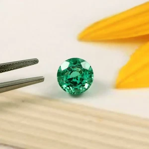 Im Labor gezüchteter hydrothermaler kolumbianischer Smaragd loser Edelstein Rundschliff 4,60 ct - Bild 1 von 5
