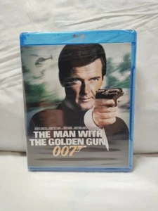 The Man with the Golden Gun (Blu-ray, 1974/2012) - Picture 1 of 4