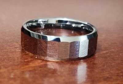 Anillo de tungsteno facetas blackjack para hombre talla 12 Foto 1 de 4
